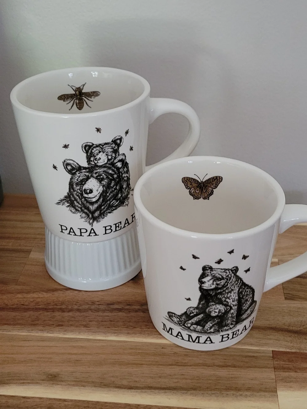 Williams Sonoma Papa Bear & Mama Bear Ceramic Mug Set